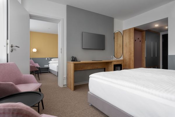 Hunguest Hotel Béke, Családi, összenyitható szoba (2 db erkélyes kétágyas szoba)